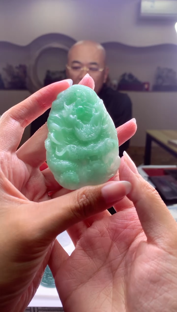 【闪购商品】定制翡翠未镶嵌挂件发货（拍一发一）