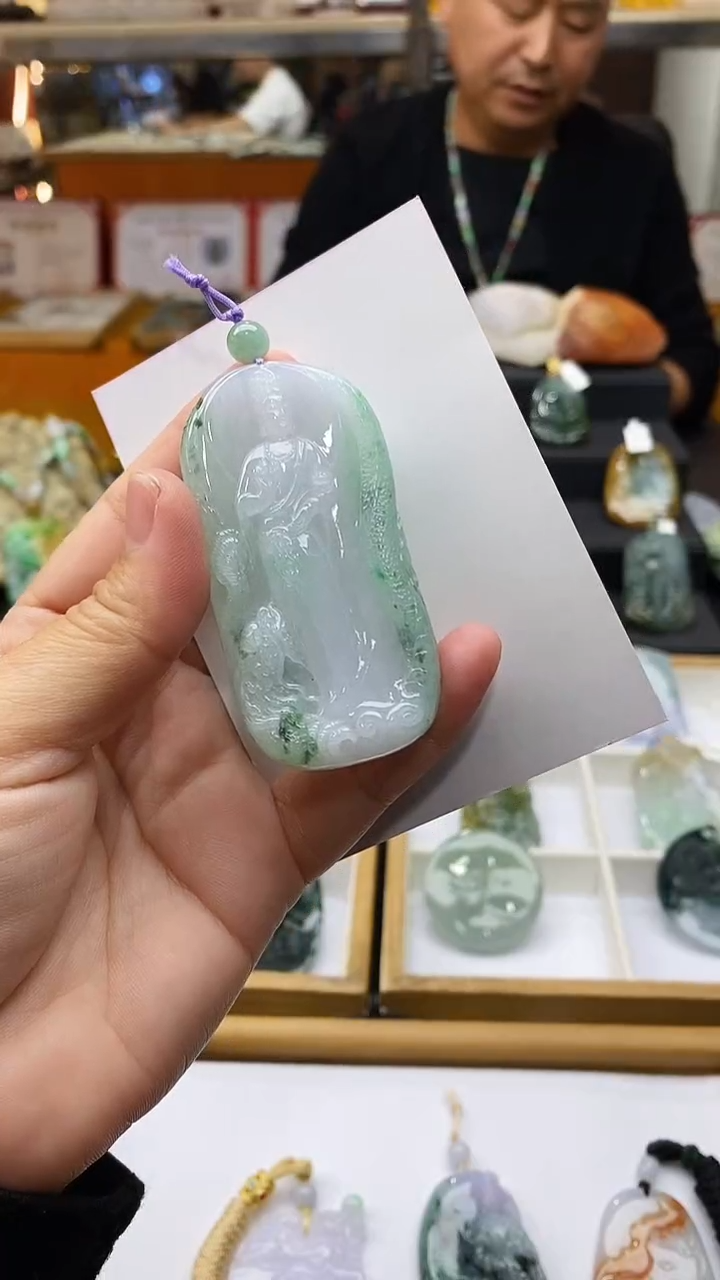 【闪购商品】翡翠颈饰未镶嵌挂件