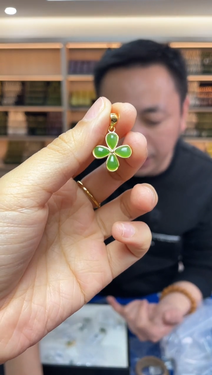 【闪购商品】和田玉·银S925镶嵌多样性发一件