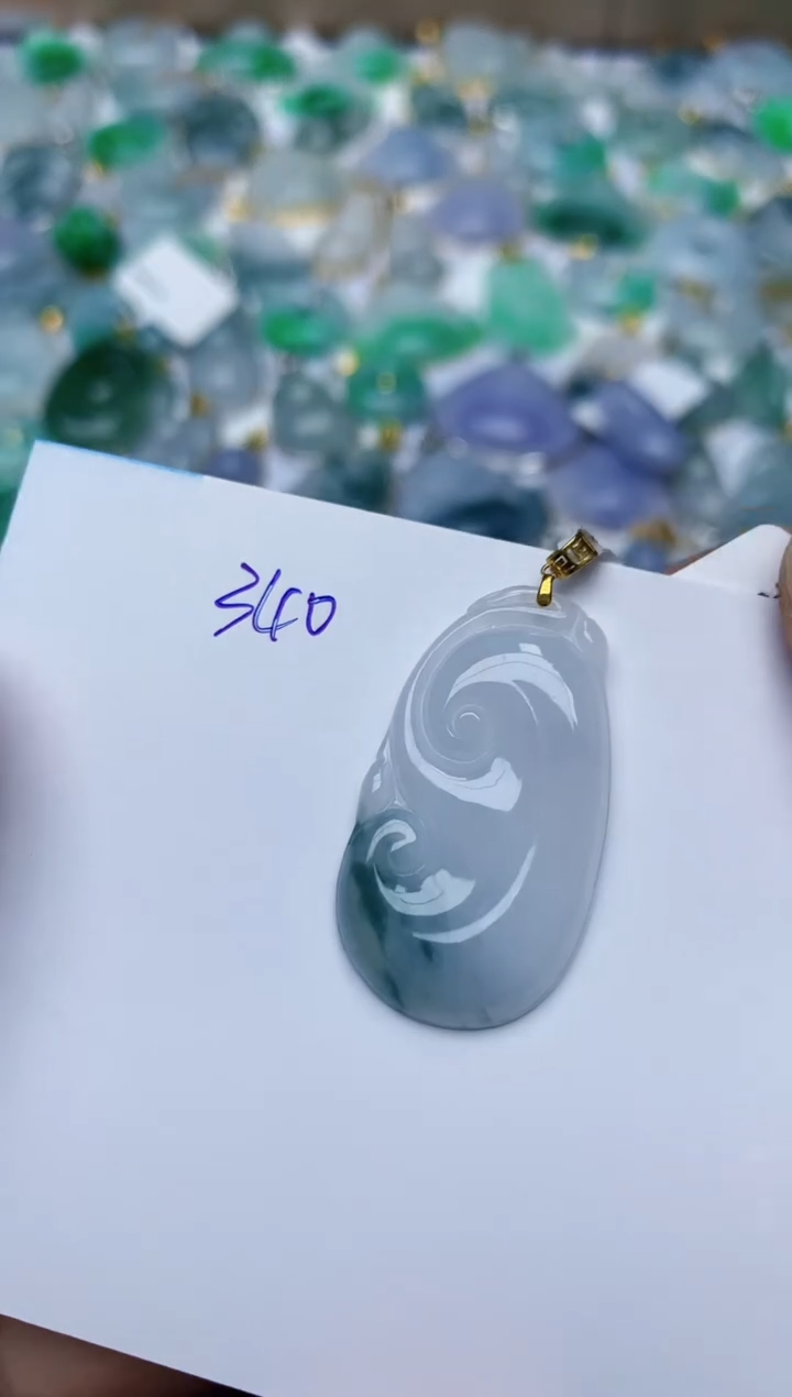 【闪购商品】翡翠颈饰18K金镶嵌天然翡翠A货