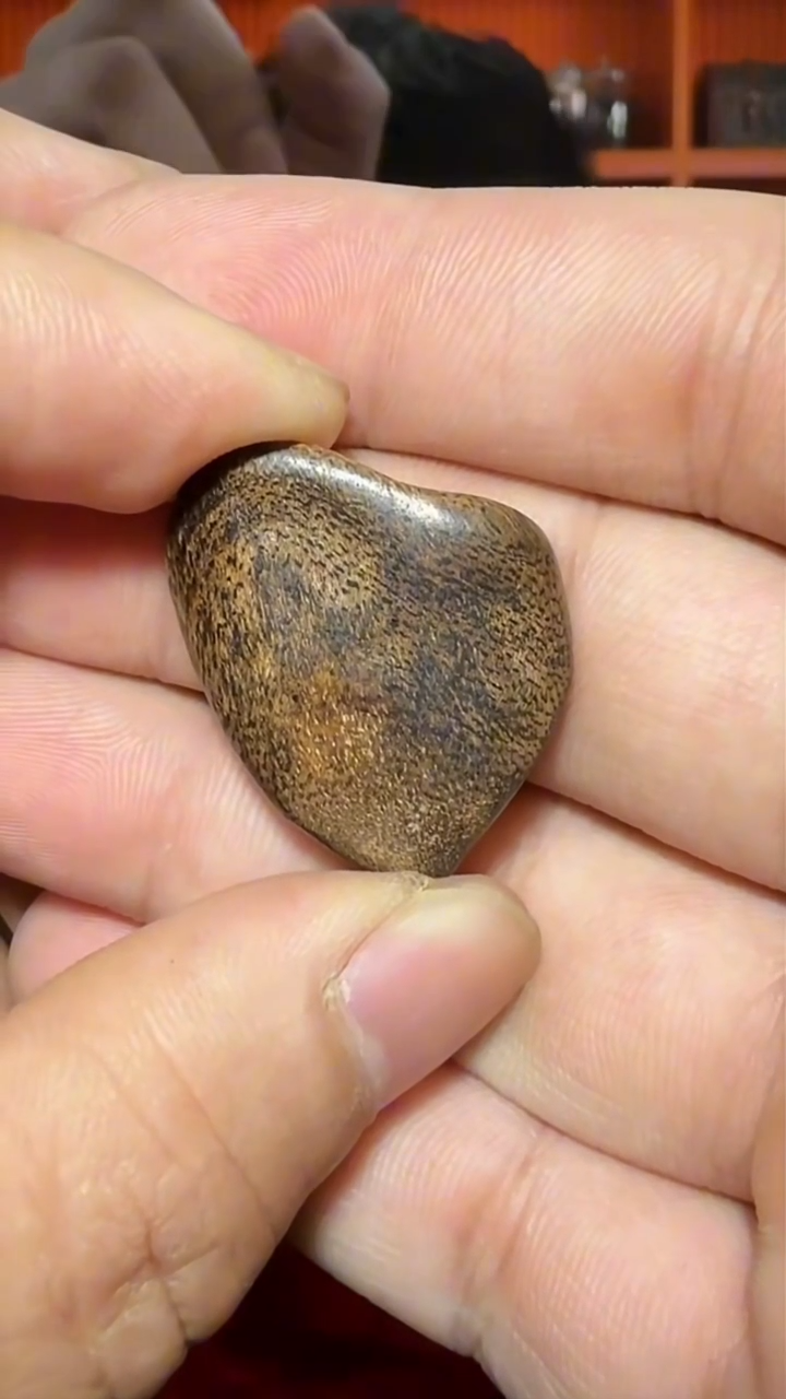 沉香吊坠a80号沉水多样性发一