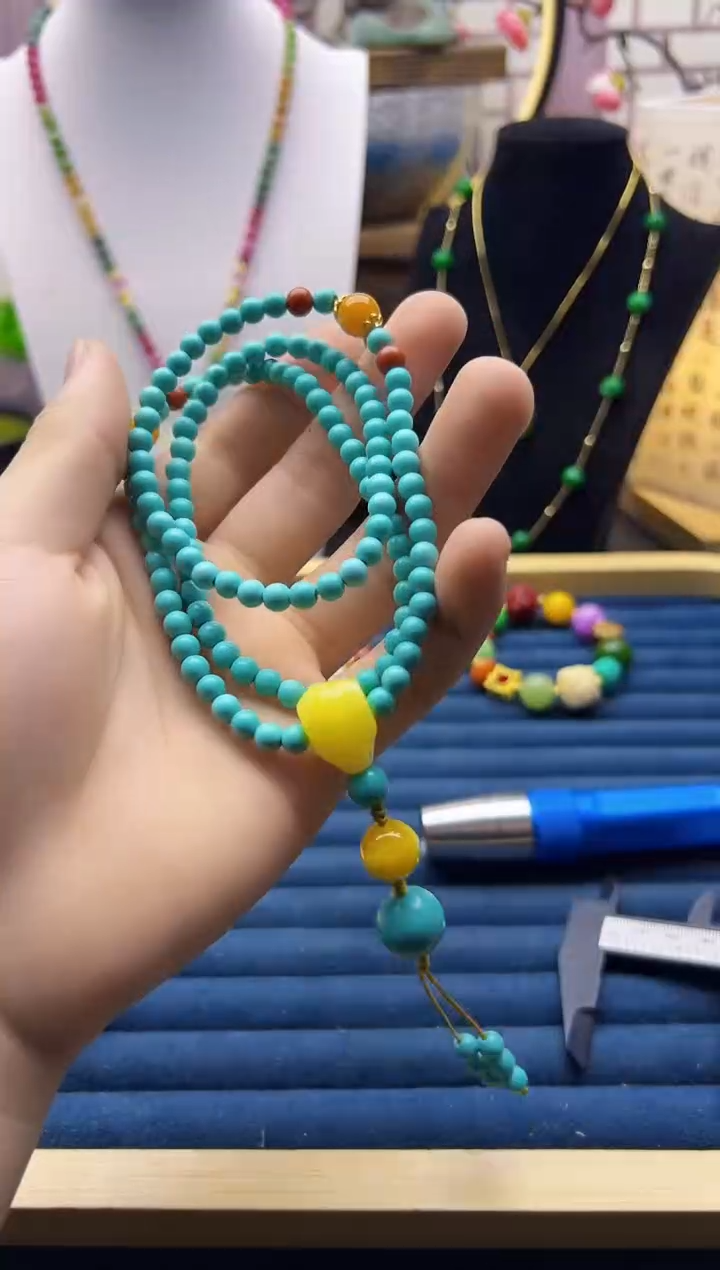 【闪购商品】玛瑙/玉髓耳钉14K金镶嵌S173