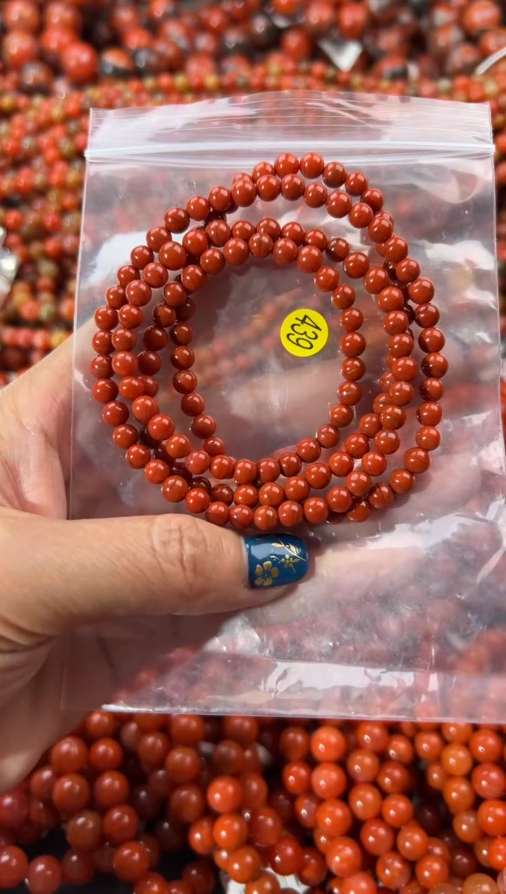 未镶嵌手串南红玛瑙1
