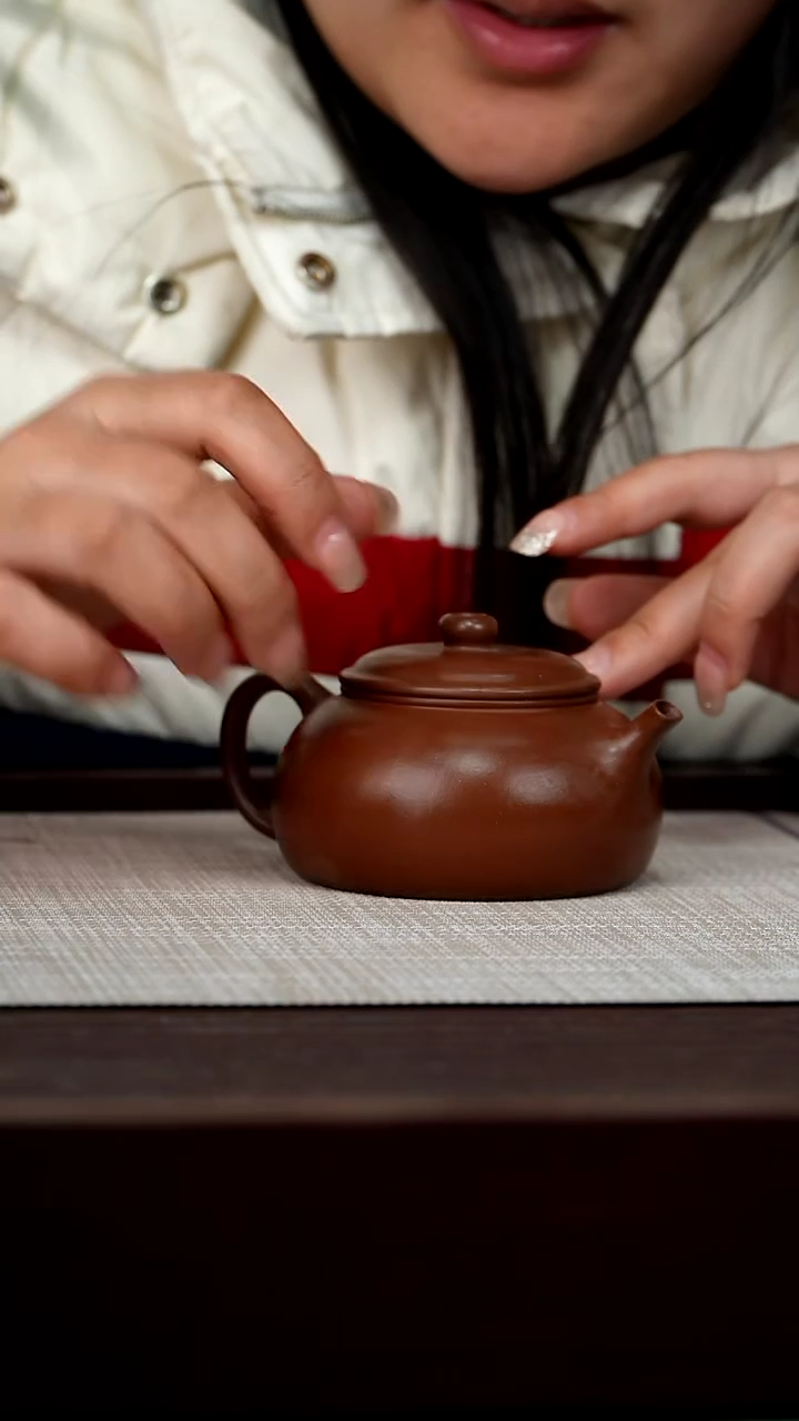 【闪购商品】宜兴原矿紫砂壶茶壶170C