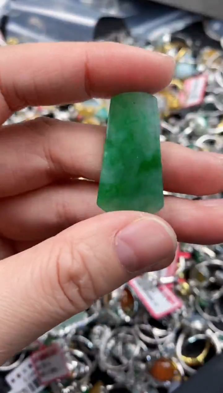 银S925镶嵌戒指翡翠999       1