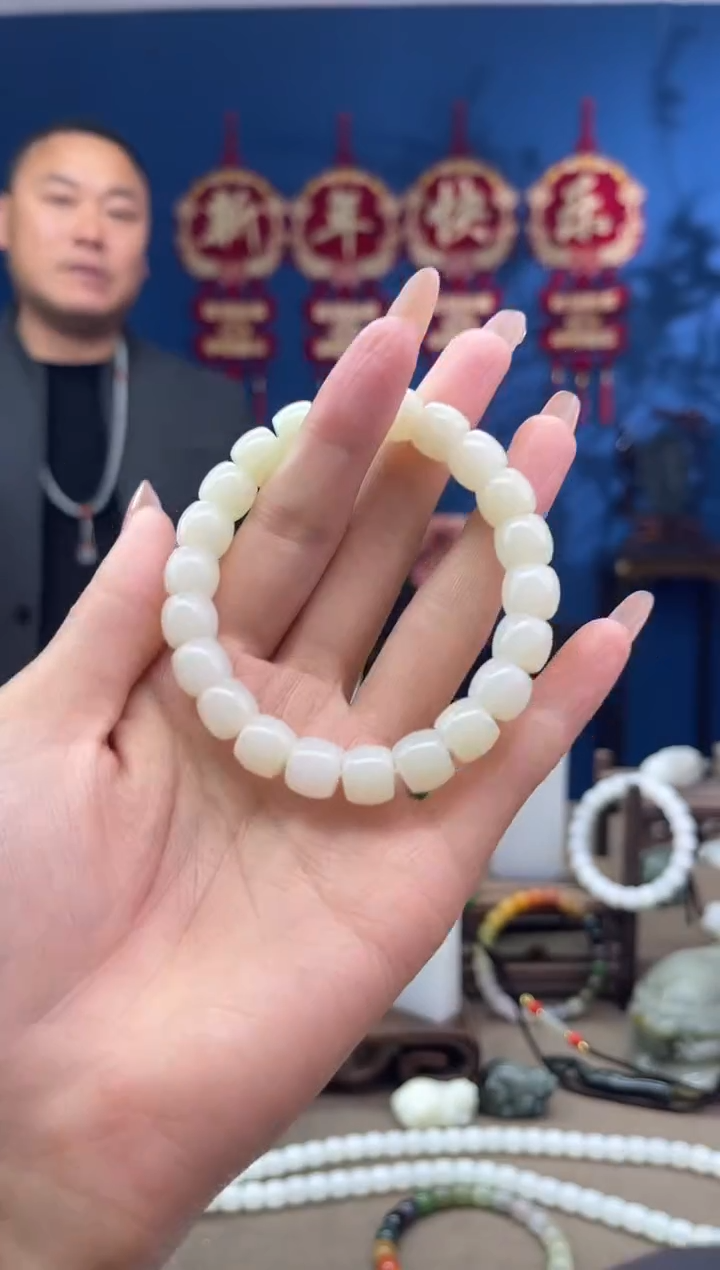 【闪购商品】和田玉颈饰未镶嵌1