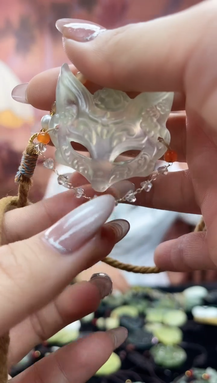 未镶嵌岫玉吊坠·