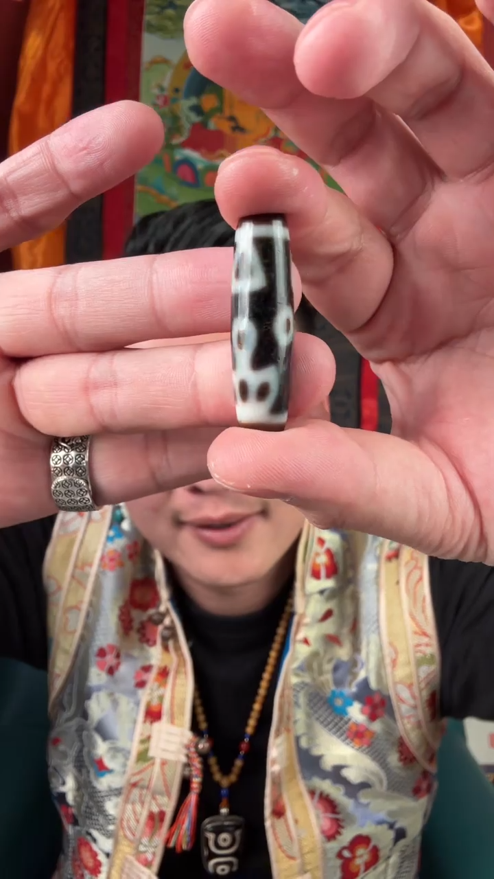 无非金属黑白珠珠