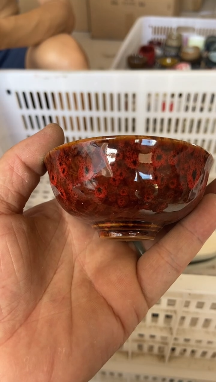 无运费险有瑕疵的摄影的产品有使用过的痕迹有点脏介意勿拍