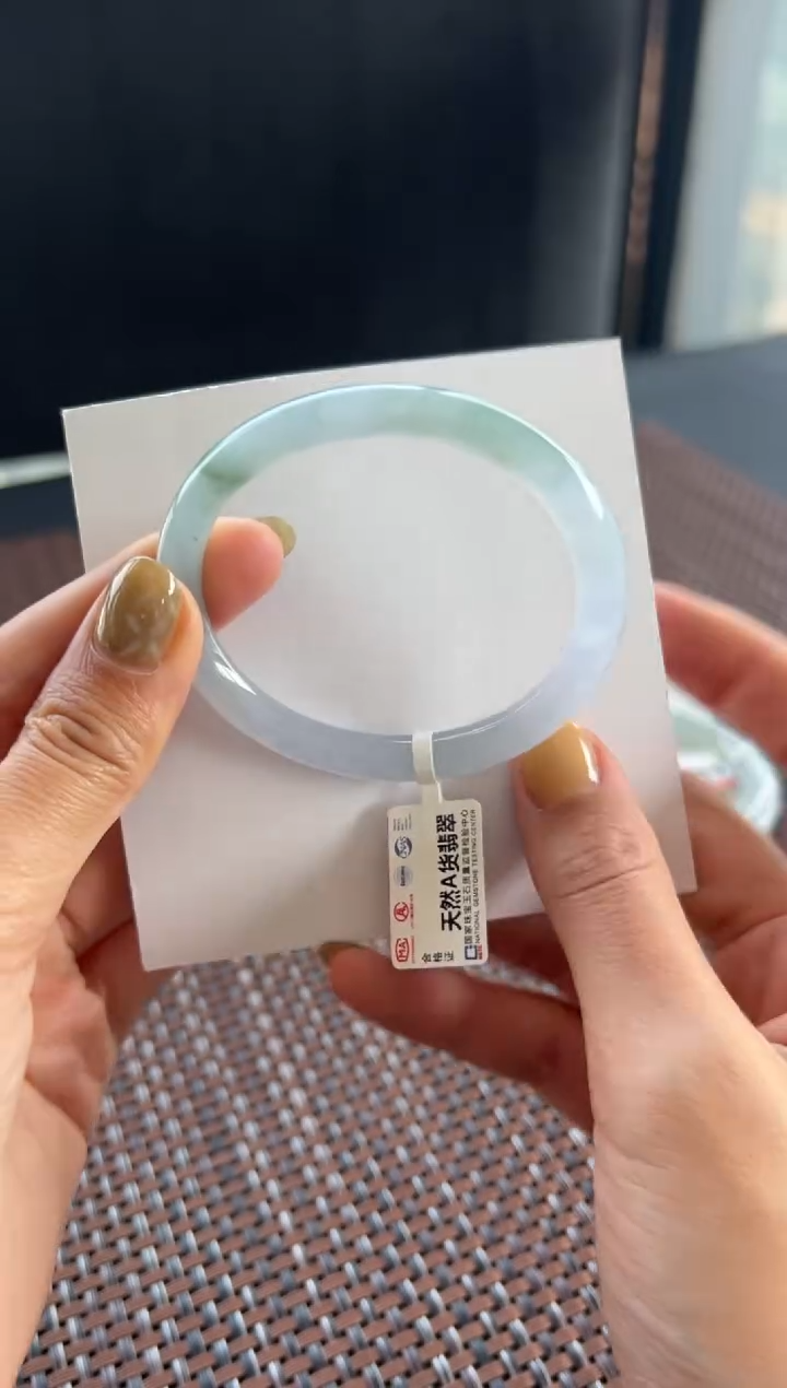 【闪购商品】翡翠手镯未镶嵌21号54.3*47.7*6.8*7.3