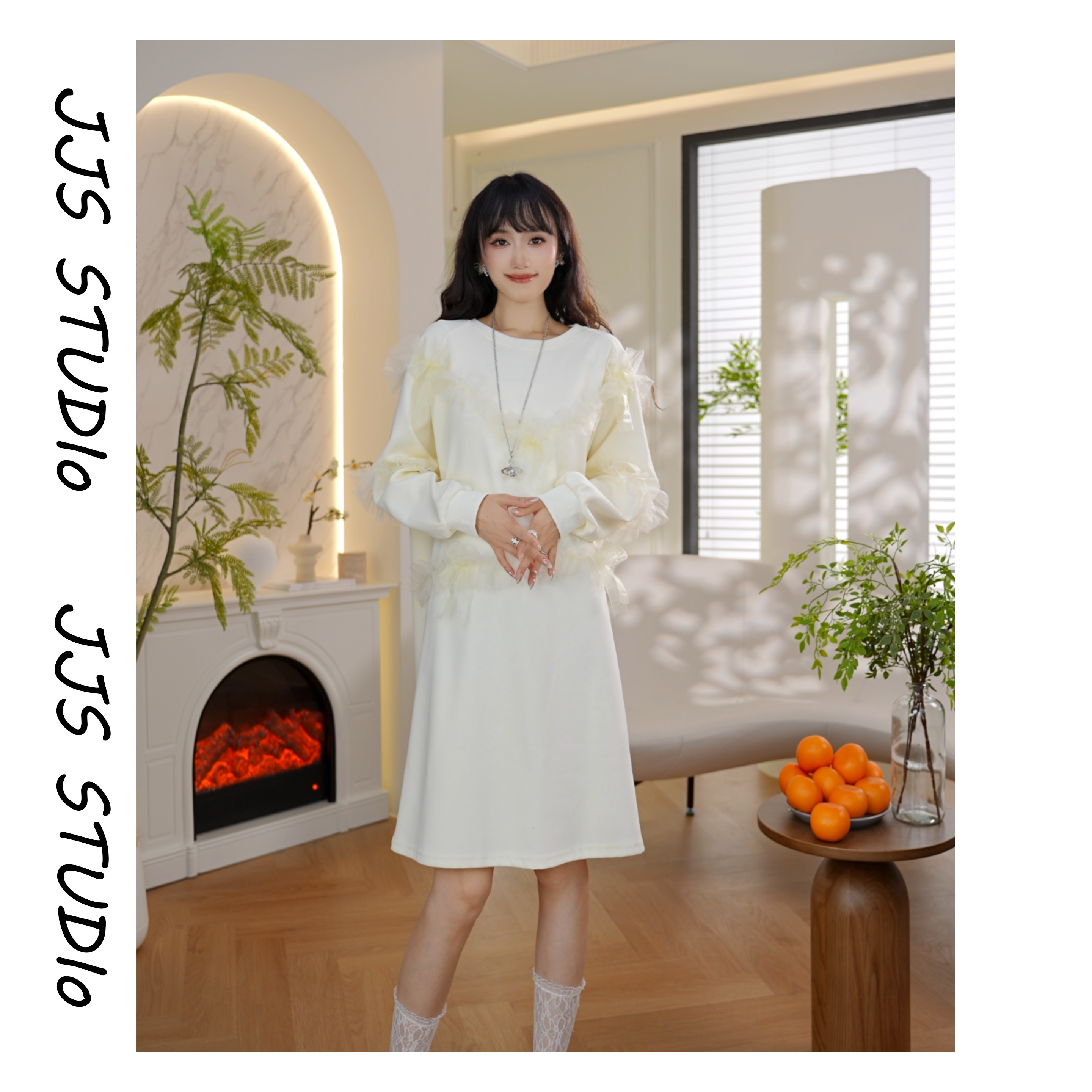 5084006『慵懒柔光』2025长袖宽松时尚秋冬小众拼接卫衣裙
