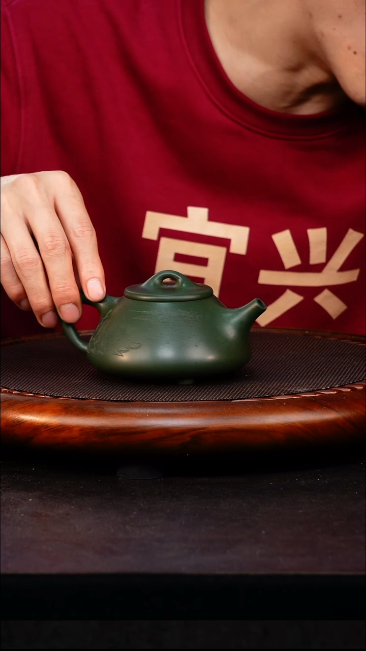 茶壶紫砂1        
