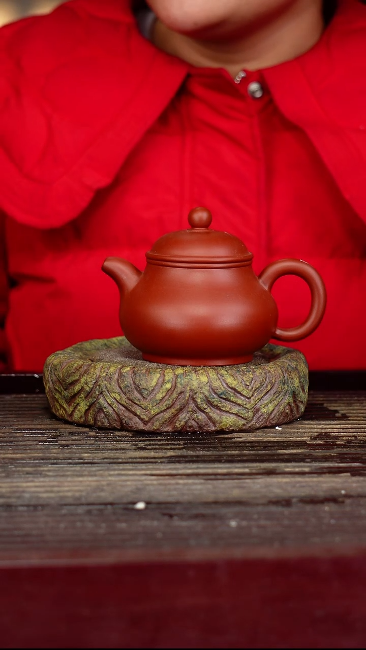 宜兴原矿紫砂壶茶壶宜兴原矿紫砂壶茶壶200C