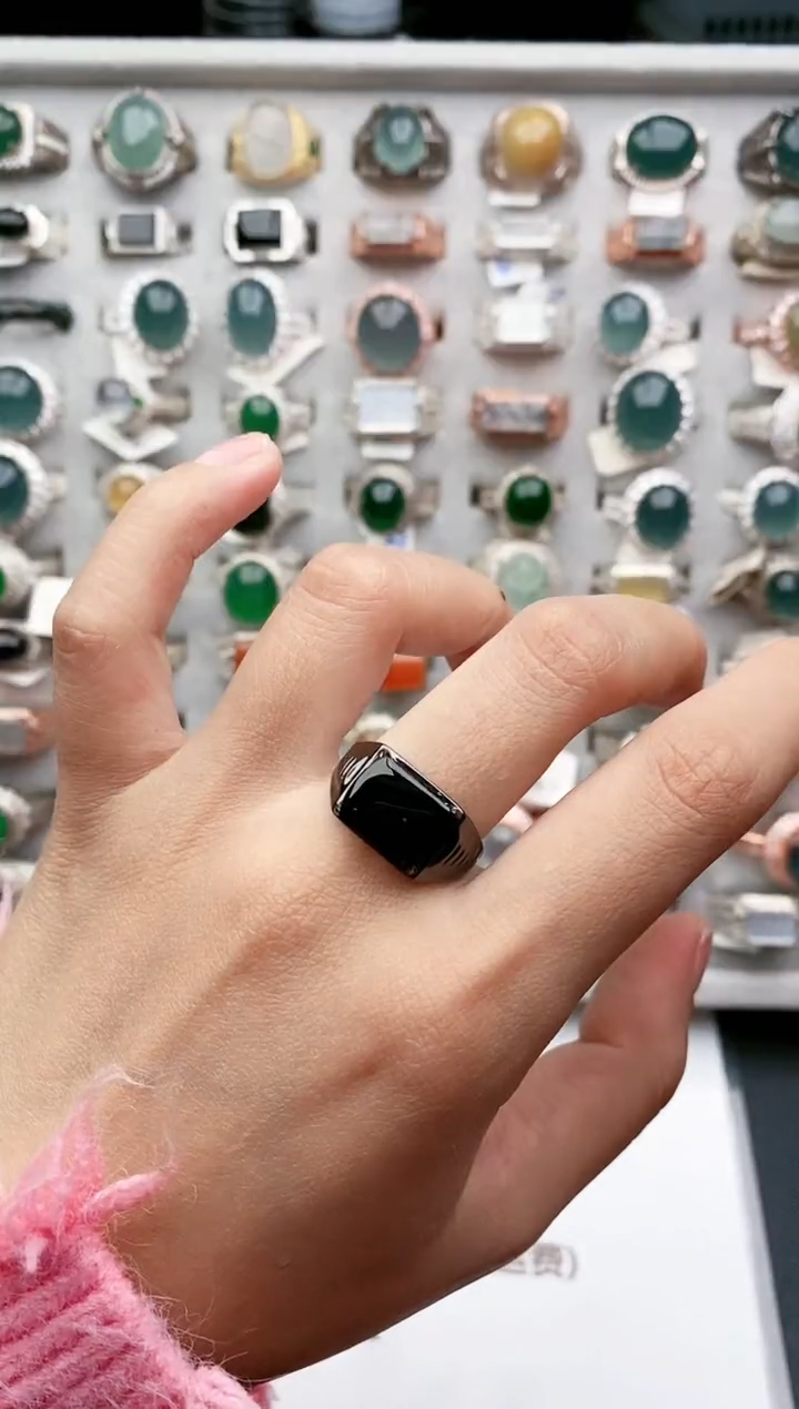 【闪购商品】翡翠戒指银S925镶嵌天然翡翠时尚男戒