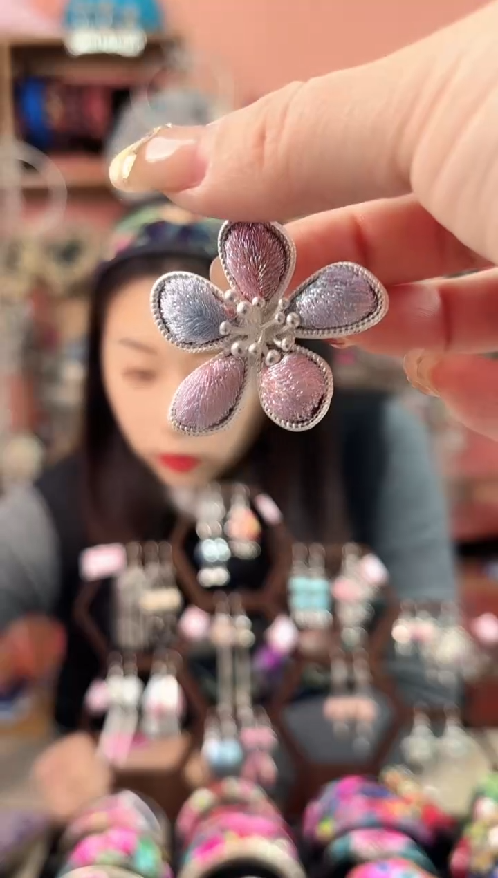 艺枝独绣手工饰品32