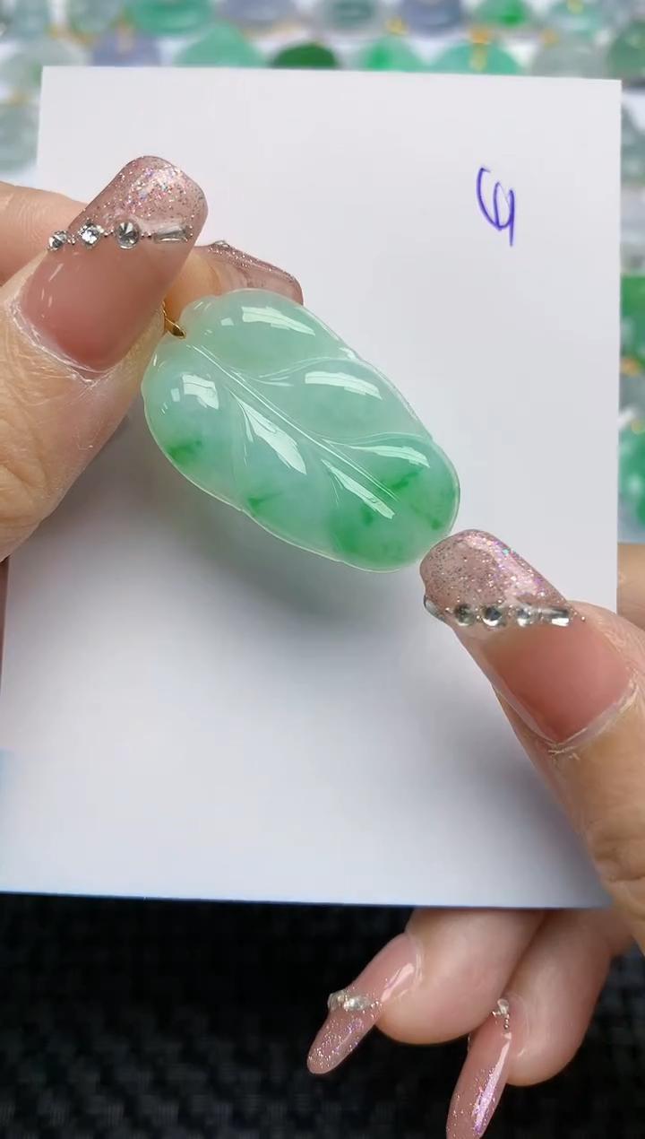 【闪购商品】翡翠颈饰18K金镶嵌天然A货翡翠 41