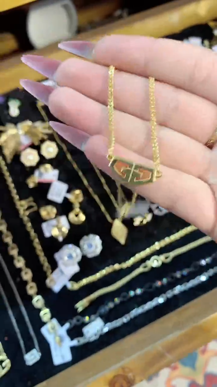【闪购商品】瓷片楚楚中古珠宝甄选不退换