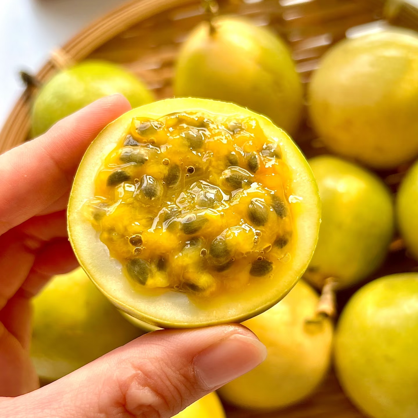 海南黄金百香果 10枚/15枚单果70-90g 新鲜当季酸甜多汁