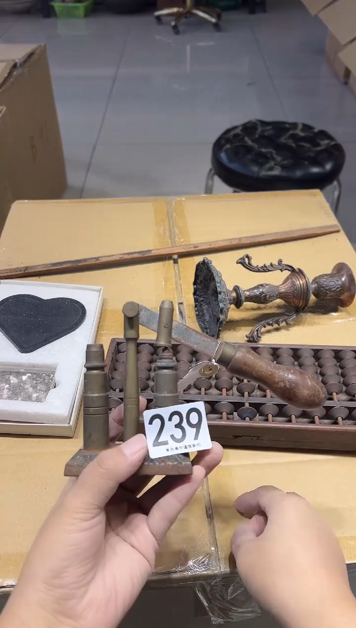 和***档239..........茶摆件