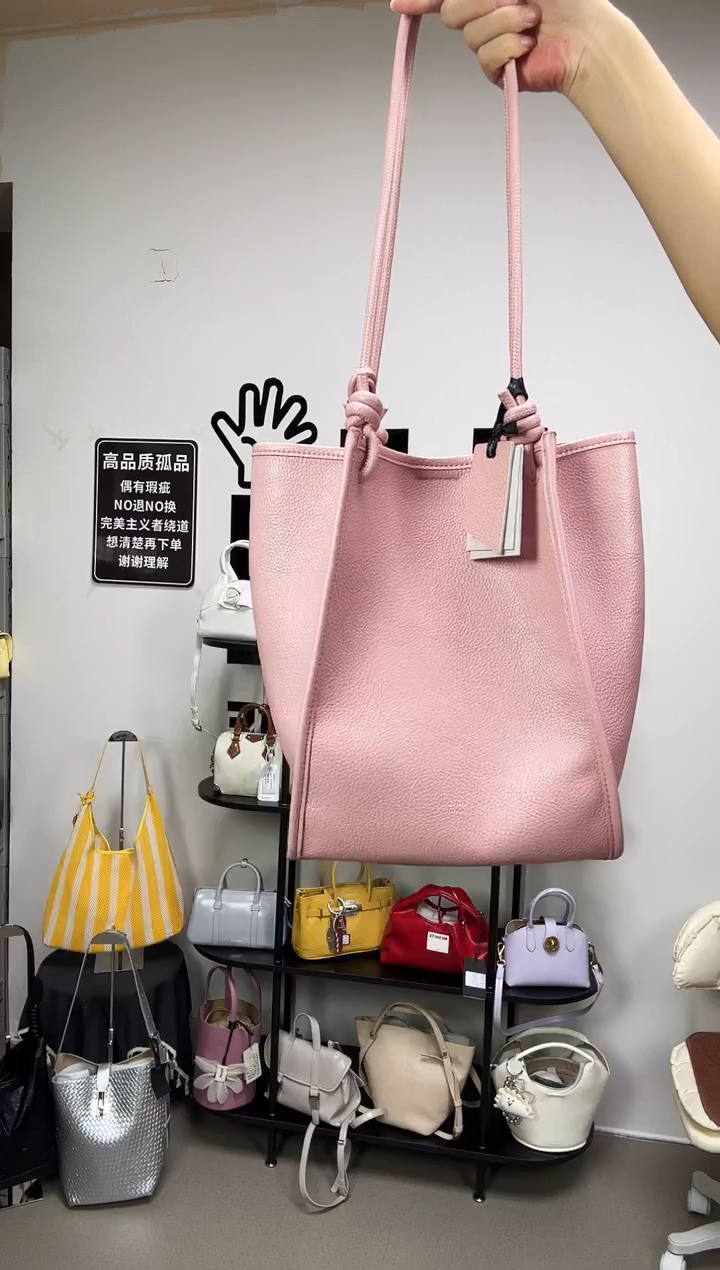 牛皮（革）彩汐轻奢女包编号：73