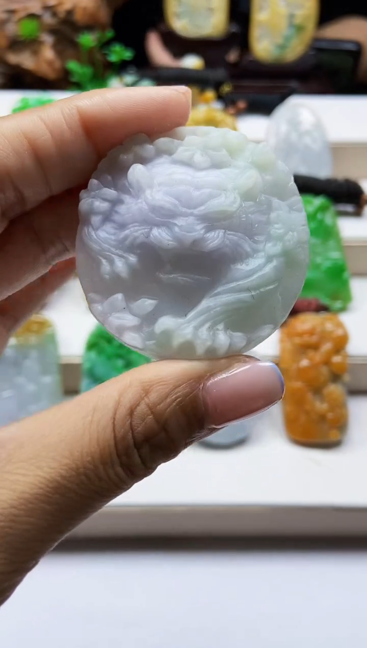 颈饰未镶嵌翡翠翡翠A货