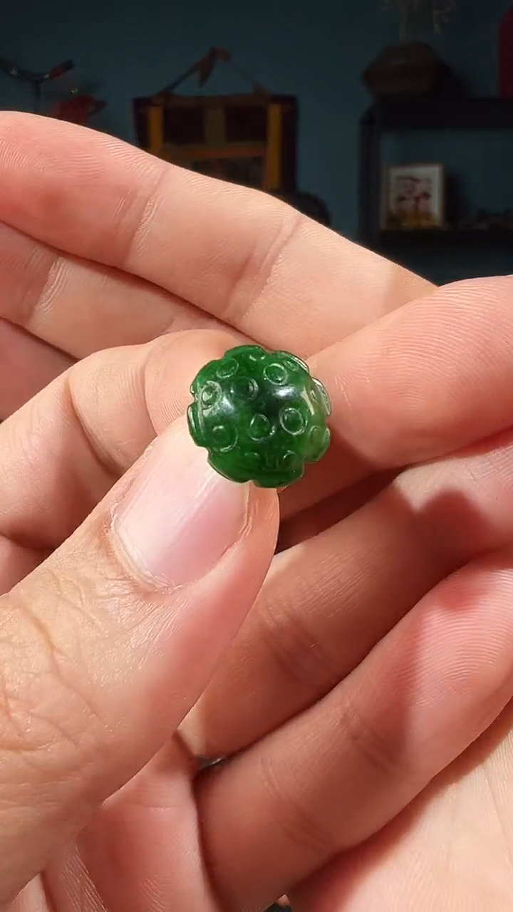 【闪购商品】翡翠颈饰未镶嵌12+莲蓬