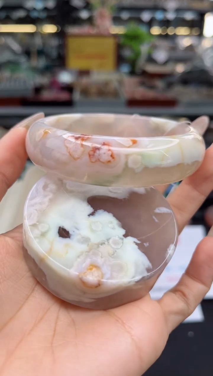 【闪购商品】石英质玉手镯未镶嵌62圈口（赠品镯心）6451485