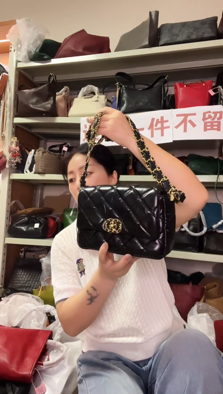 黄牛皮（革） 高端订制时尚百搭女士手提 腋下斜跨包包