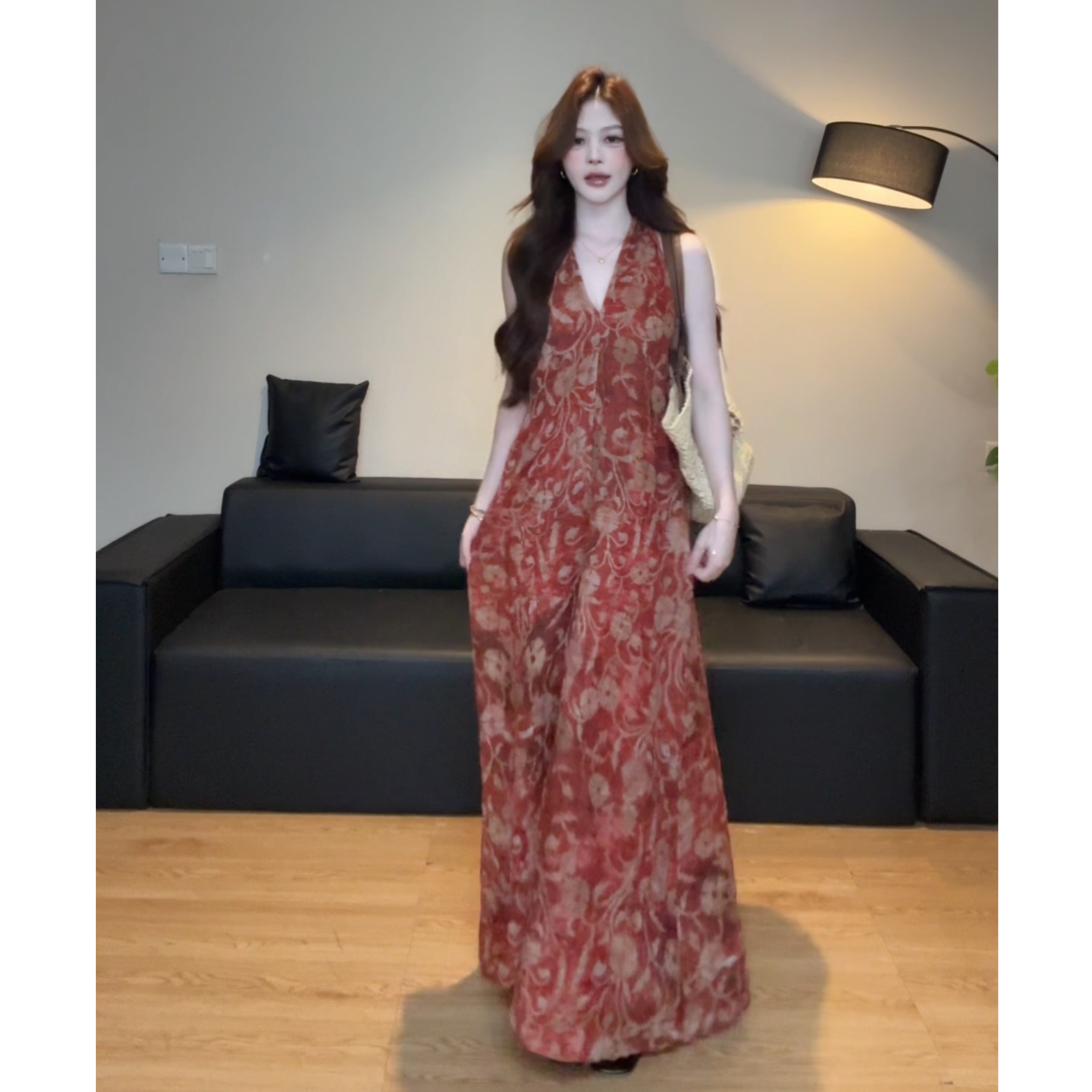 夏季 绝美印花 高级感挂脖显瘦连衣裙