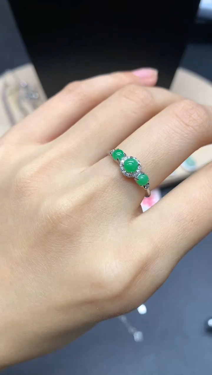 【闪购商品】翡翠戒指银S925镶嵌蛋面【无服务费】