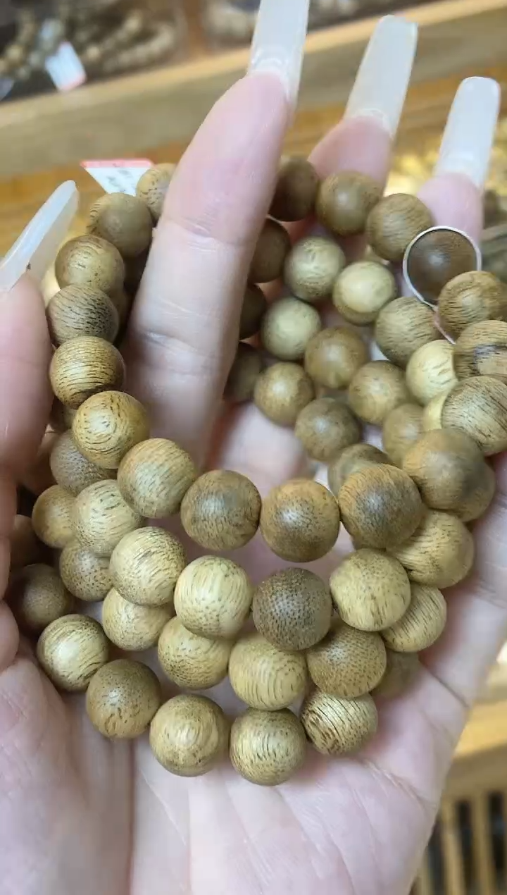 【闪购商品】沉香手串菩萨棋圆珠单圈1.1多样性发其一