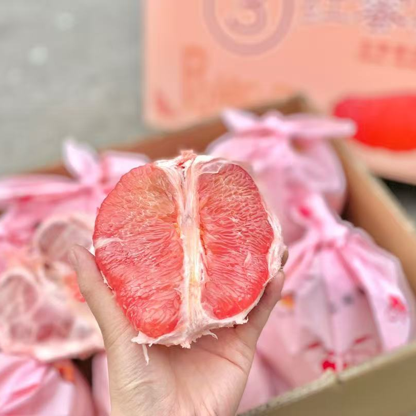 《表妹儿严选》福建阿南红蜜柚（兔耳朵） 柚香浓郁 秋冬吃肉不如吃柚