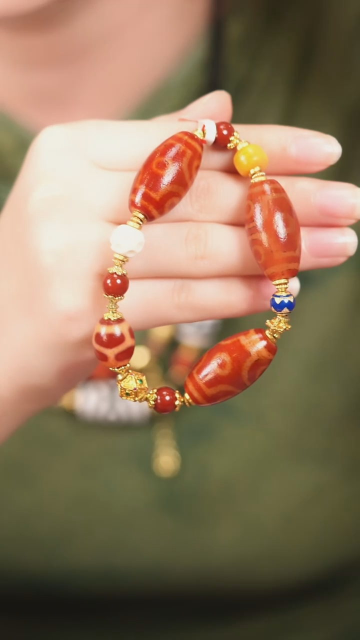 玛瑙/玉髓（覆膜）颈饰未镶嵌传世珠宝