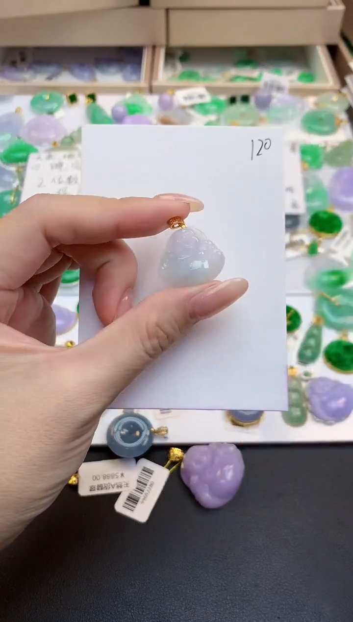 颈饰未镶嵌翡翠天然缅甸A货翡翠