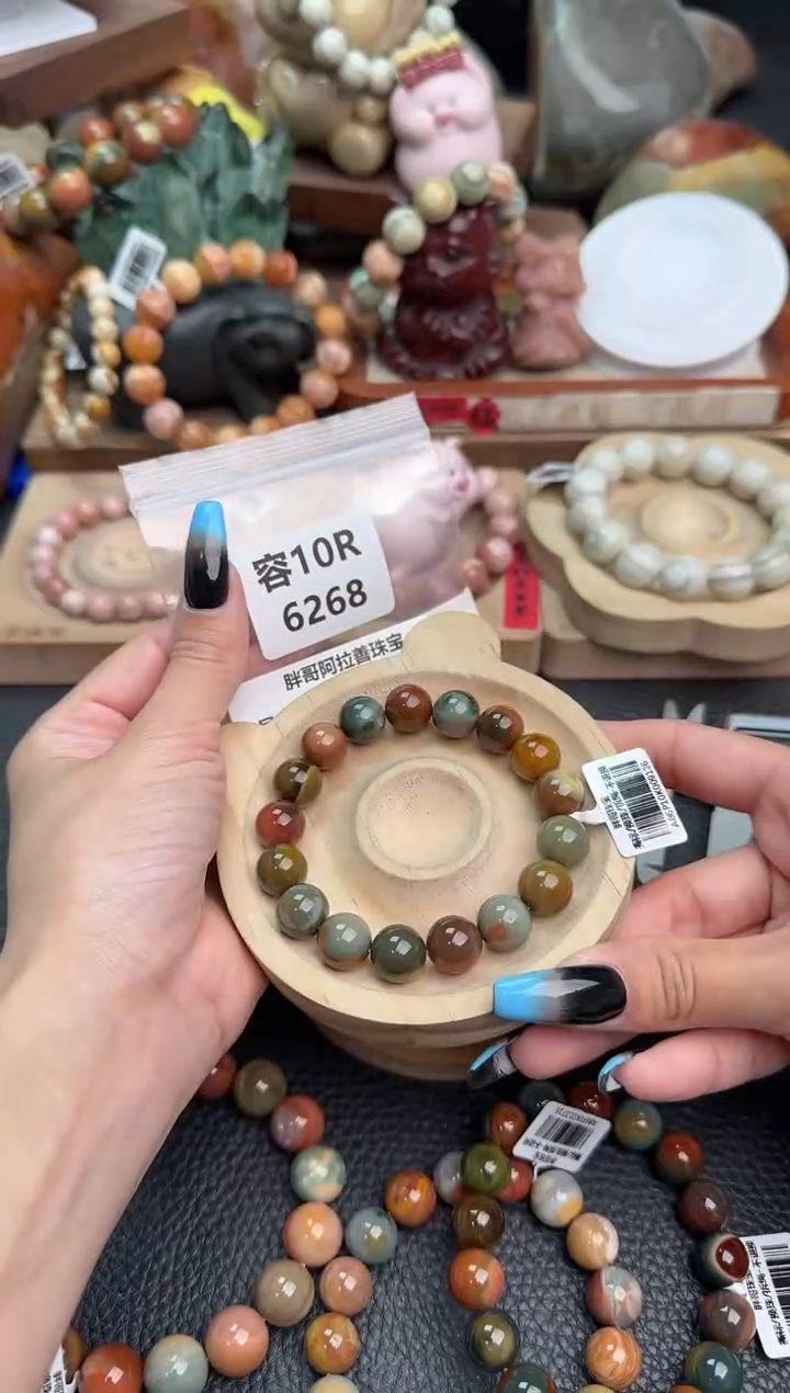 【闪购商品】石英质玉手链未镶嵌10R6268