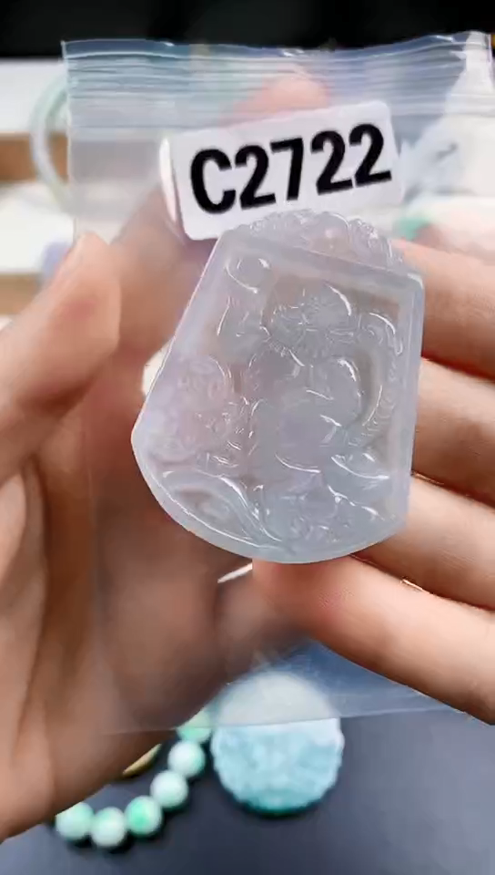 颈饰未镶嵌翡翠天然翡翠吊坠挂件