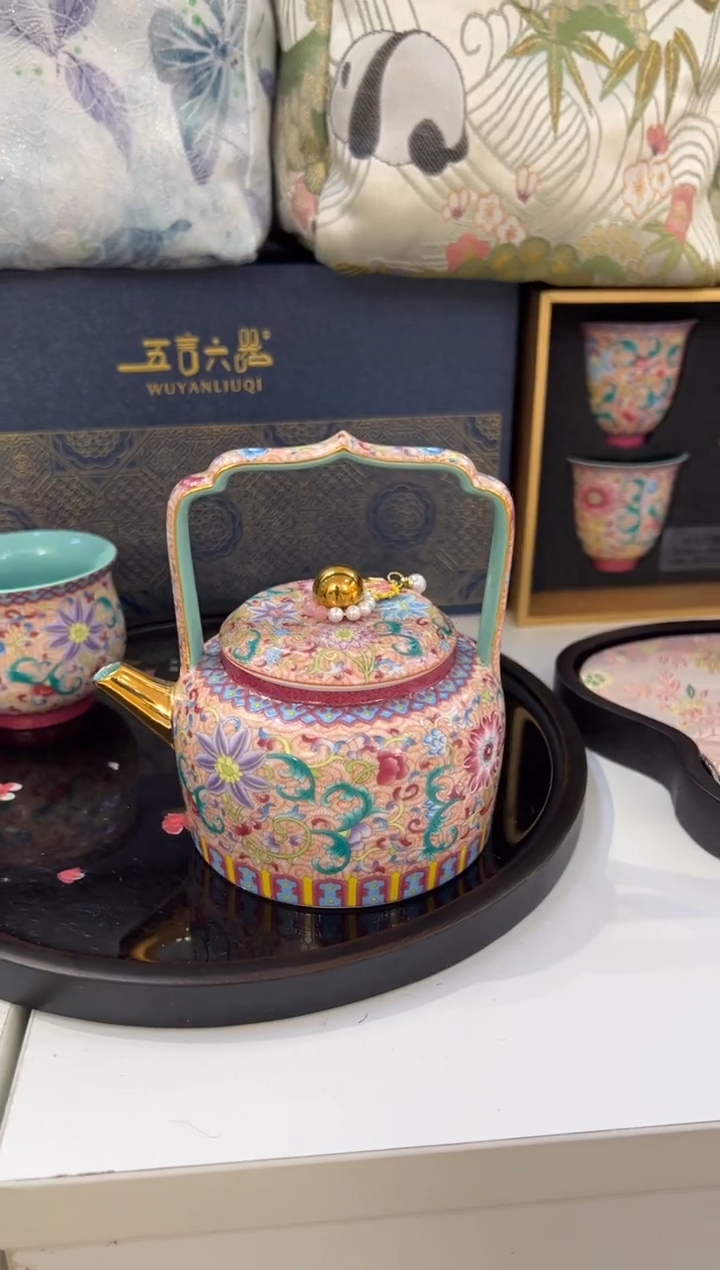 瓷片小乔闪购链接