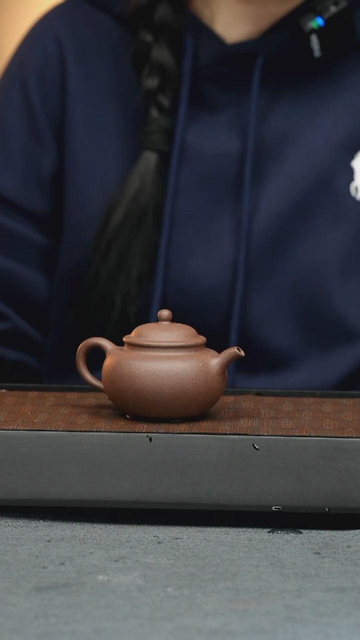 【闪购商品】紫砂茶壶明清 伯俊古莲子