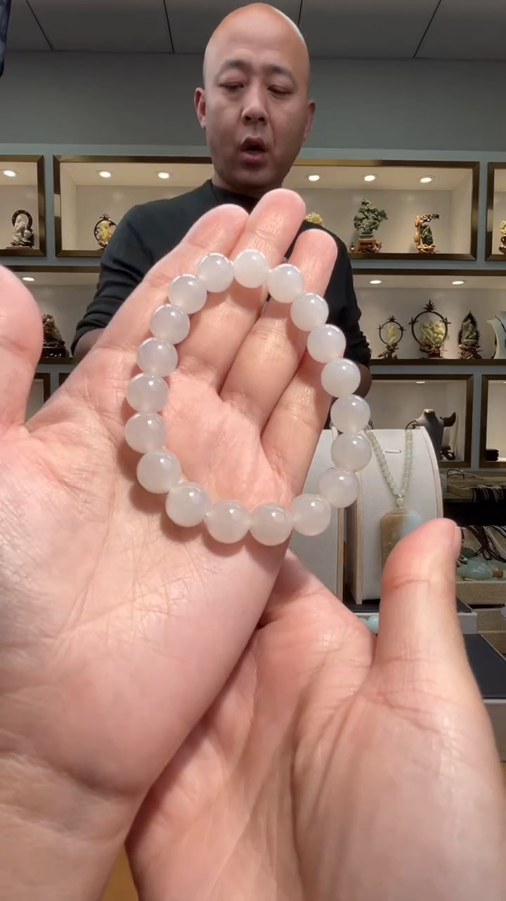 颈饰未镶嵌和田玉苏