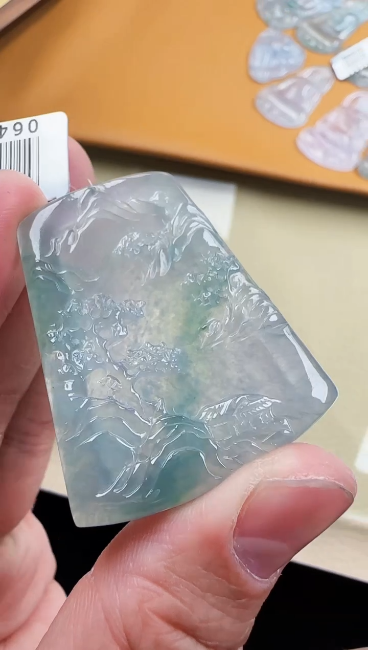 【闪购商品】翡翠颈饰未镶嵌翡翠