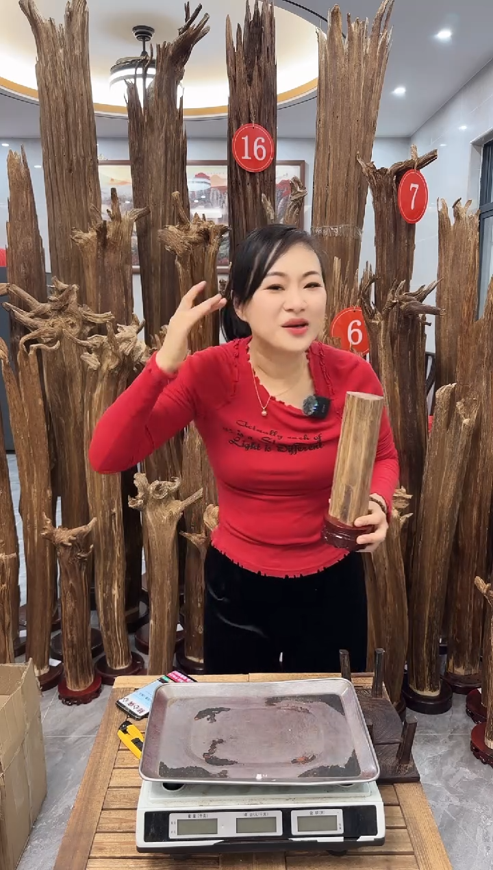 【闪购商品】沉香摆件沉香摆件多样性发货一个10