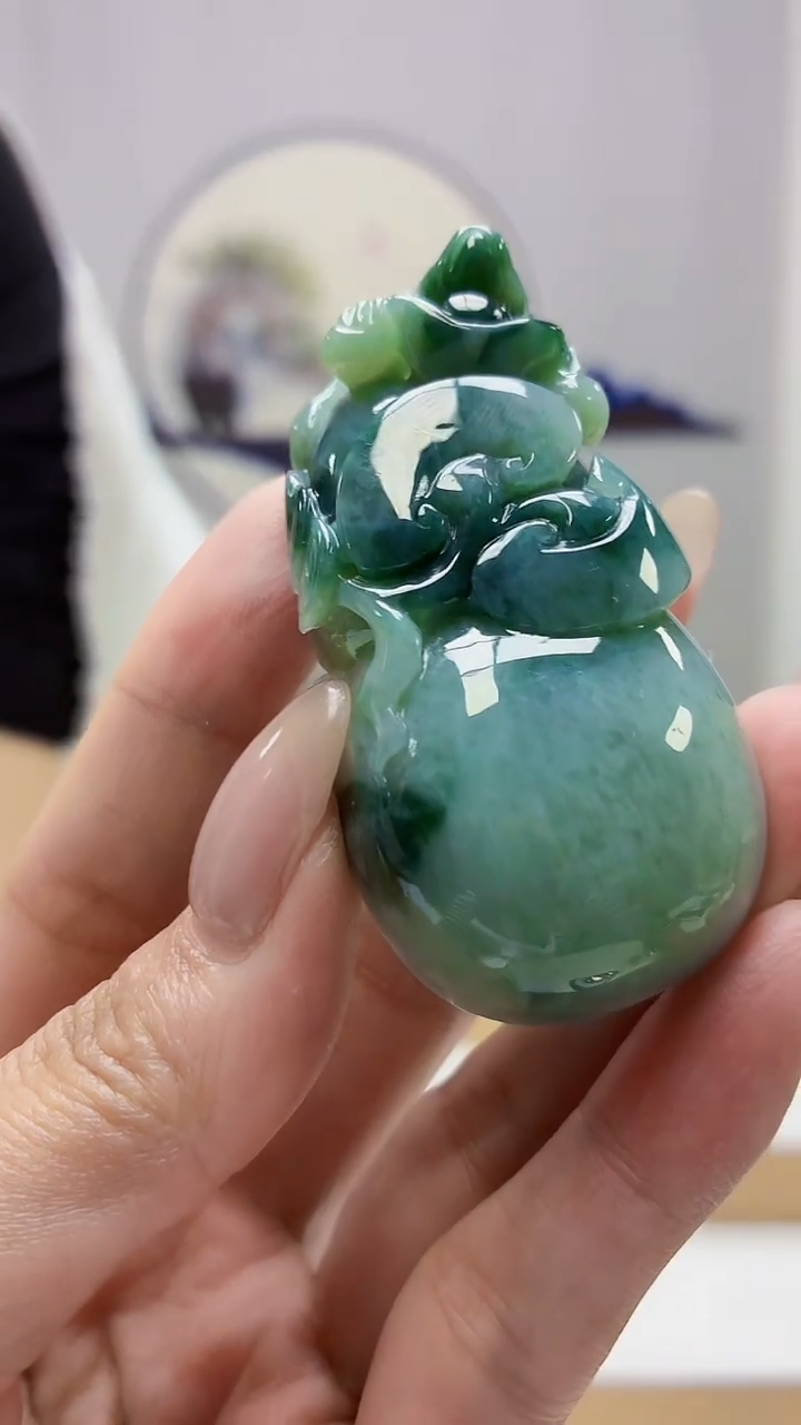 未镶嵌定制翡翠5160MM-毛货挂件74