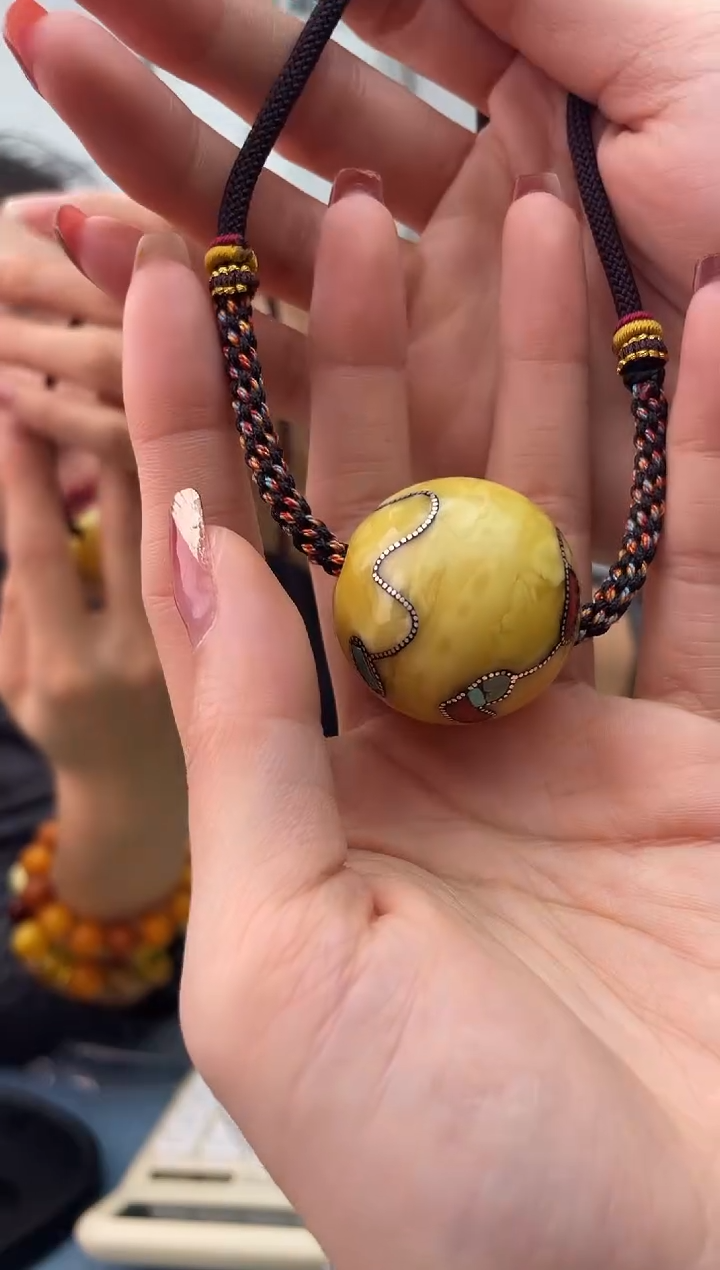 【闪购商品】蜜蜡珠宝奇石未镶嵌假一赔十，多样性发一件020 32