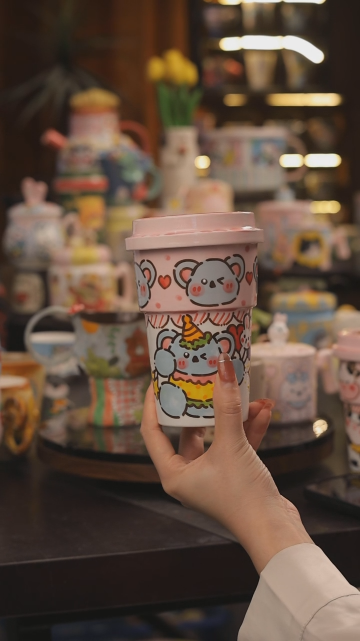 景德镇釉下彩绘设计师款式陶瓷