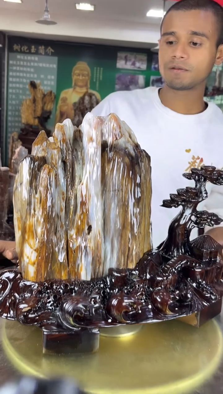 缅甸天然树化玉摆件精品