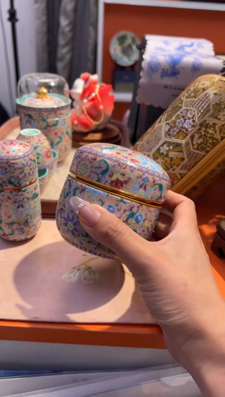 瓷片小乔闪购链接