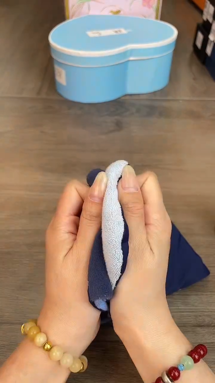 瓷片新号开播漏不停@@CQ1128