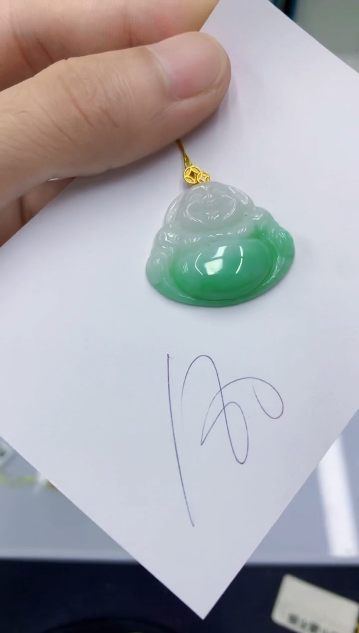 翡翠18K金镶嵌颈饰11111111