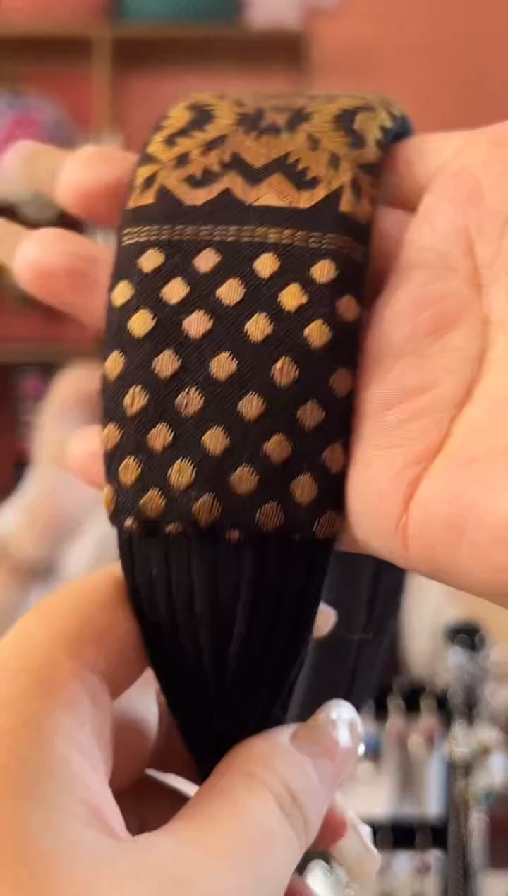 织绣 请输入需要关联的品牌123