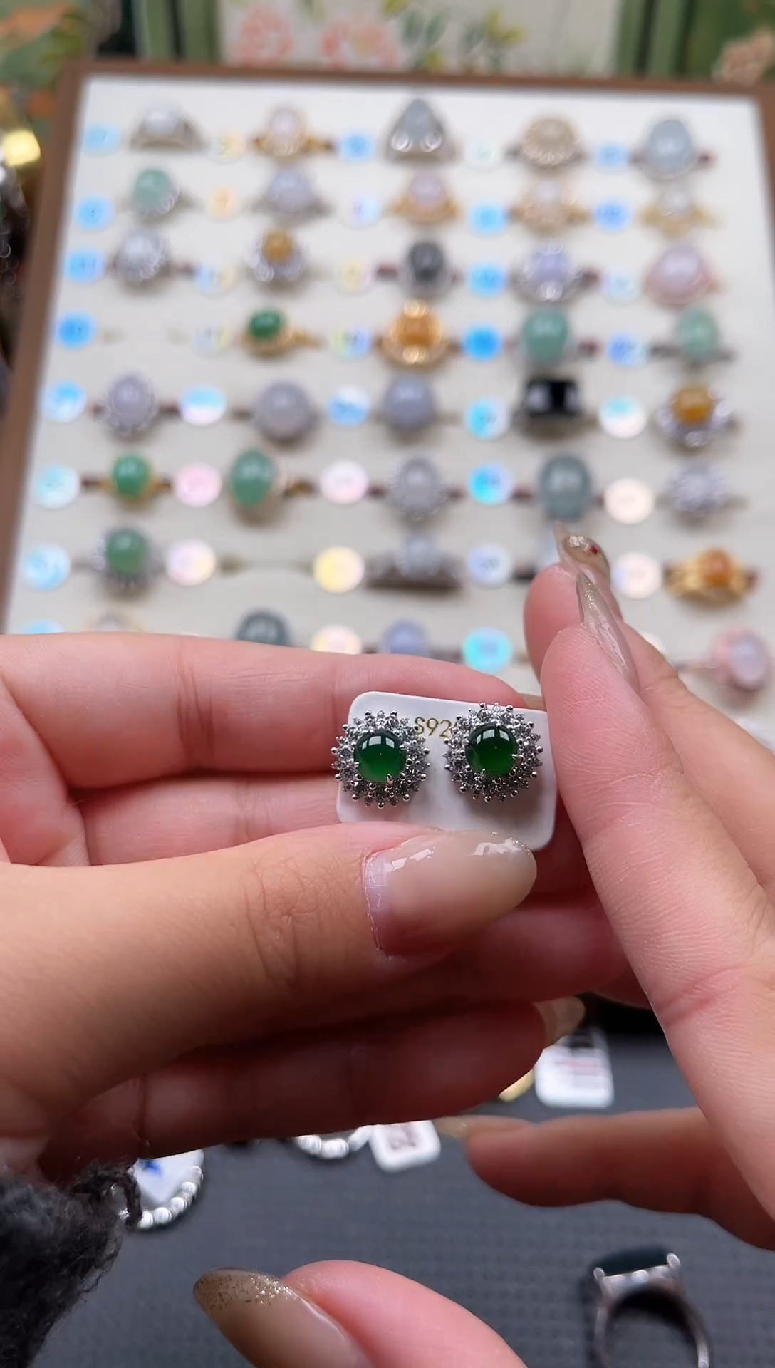 【闪购商品】翡翠耳饰银S925镶嵌天然A货翡翠耳钉